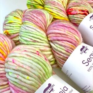 Brand new 1 Skein BAAH YARN Sequoia Honey Honey Extra Bulky Pure Merino Wool